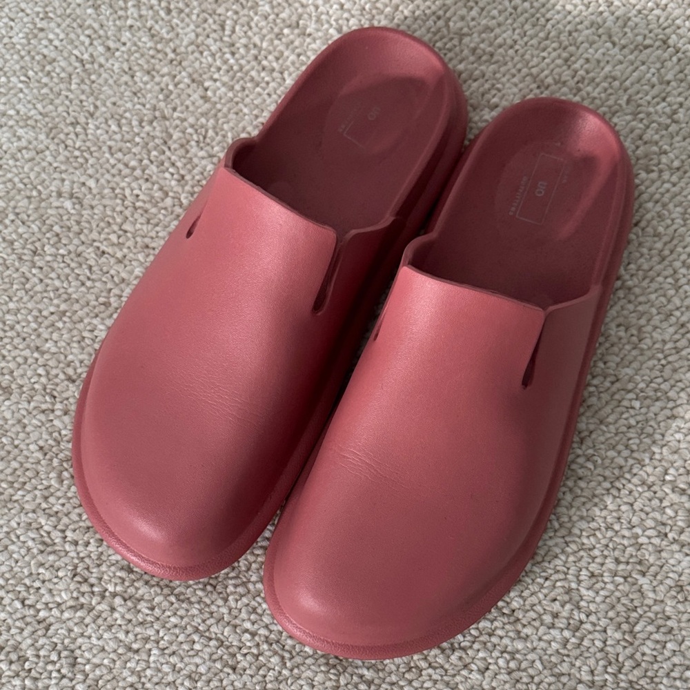 Slip-On Clogs